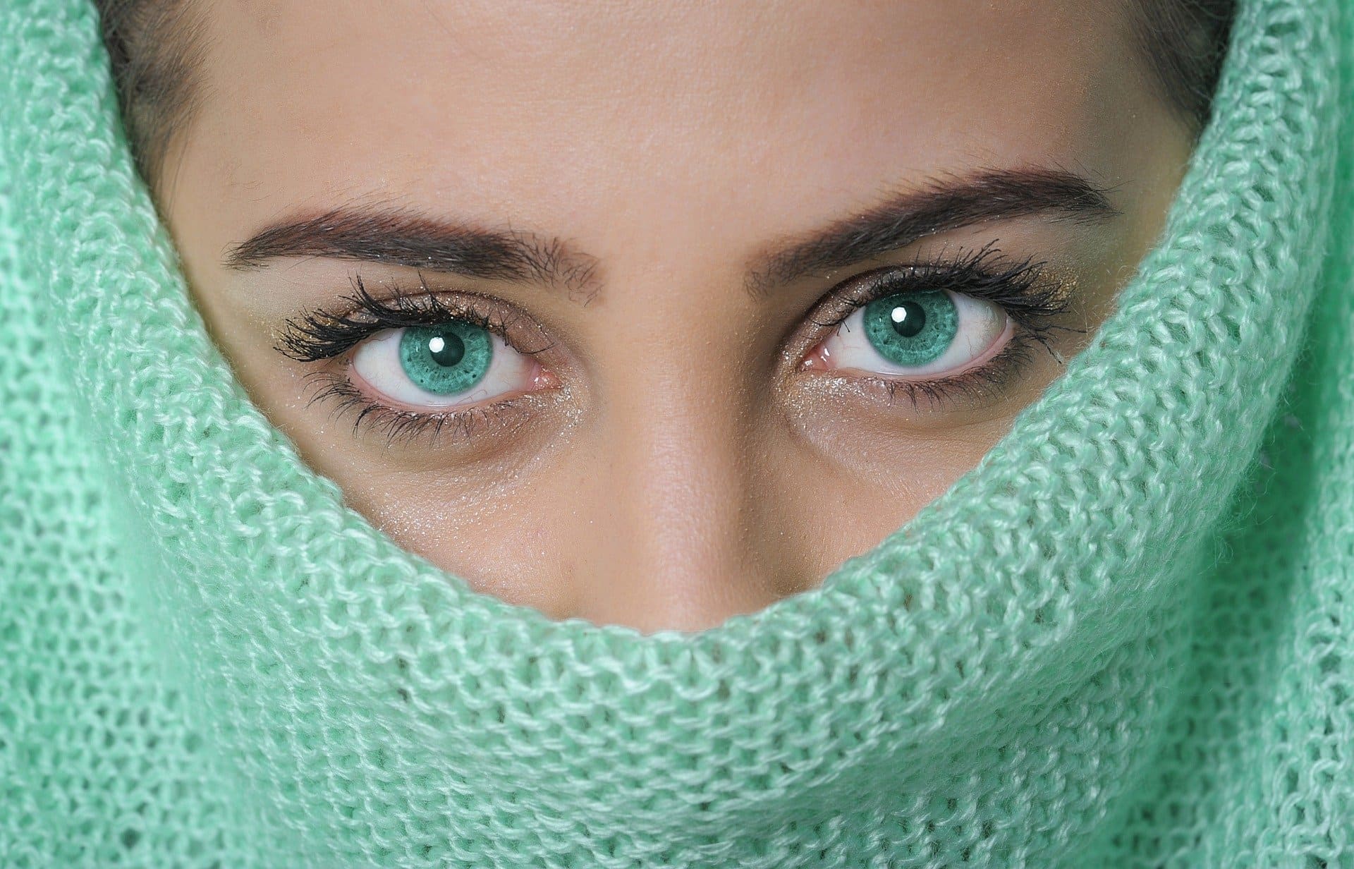 Drømmetydninger: hva betyr det å drømme om grønne øyne?