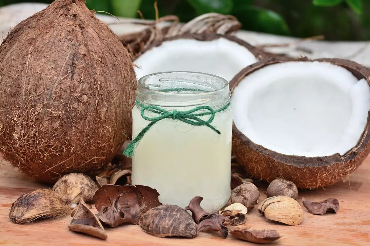 Apakah tafsiran mimpi tentang air kelapa: Numerologi, Tafsiran dan Banyak Lagi
